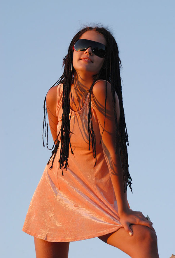 Юля, 19 лет, 6 размер груди